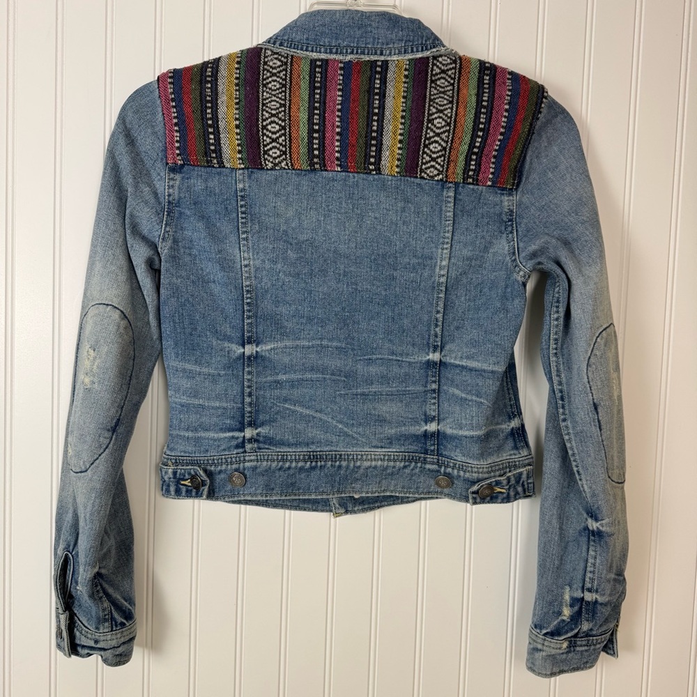 Free People Jean Jacket Women's 4 Blue Multicolor‎ Aztec Baja Print Distressed - Picture 2 of 11